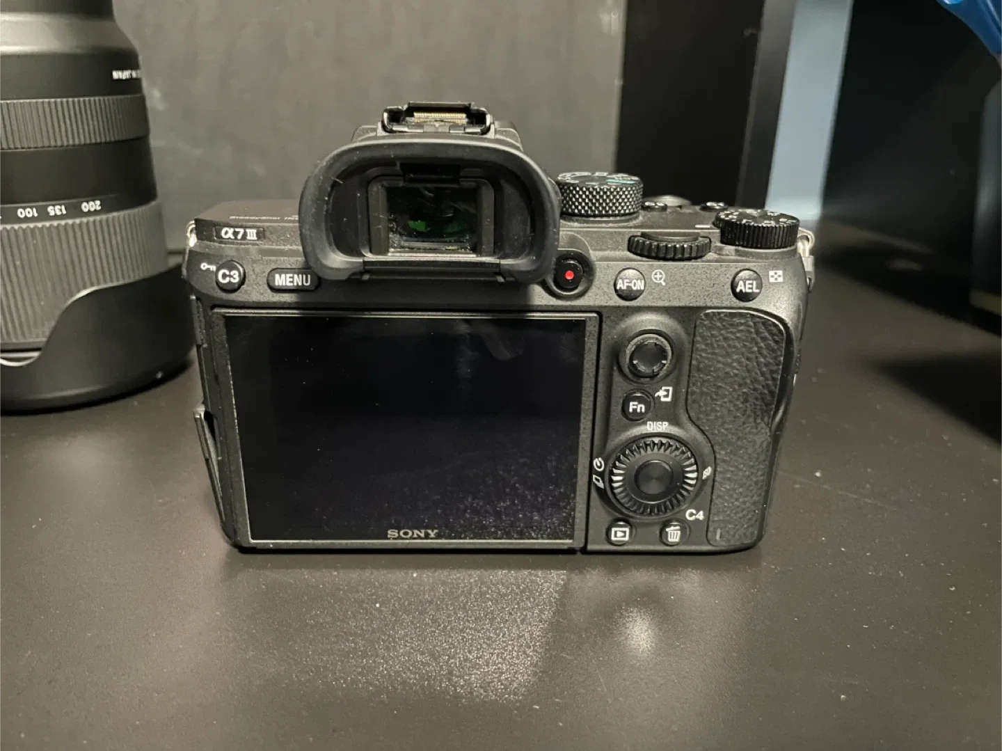 $2650 OBO - Sony a7iii & Tamron 28-200 2.8-5.6 image indicator(3)