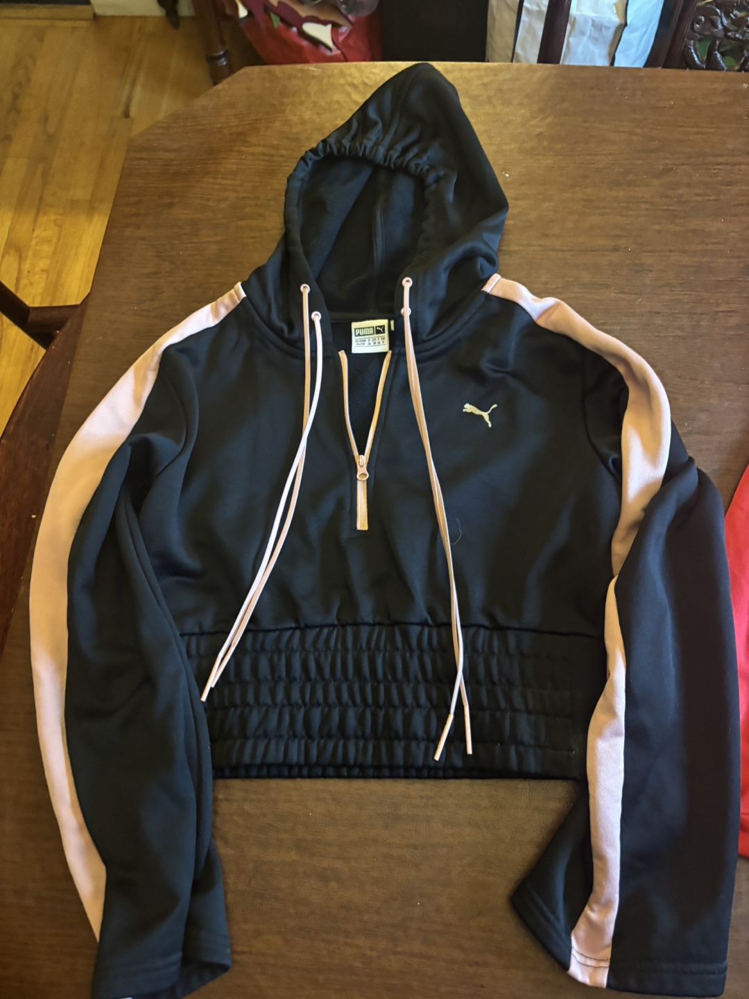 7 women’s hoodies for $30 for all  Size xs- small - photo 4