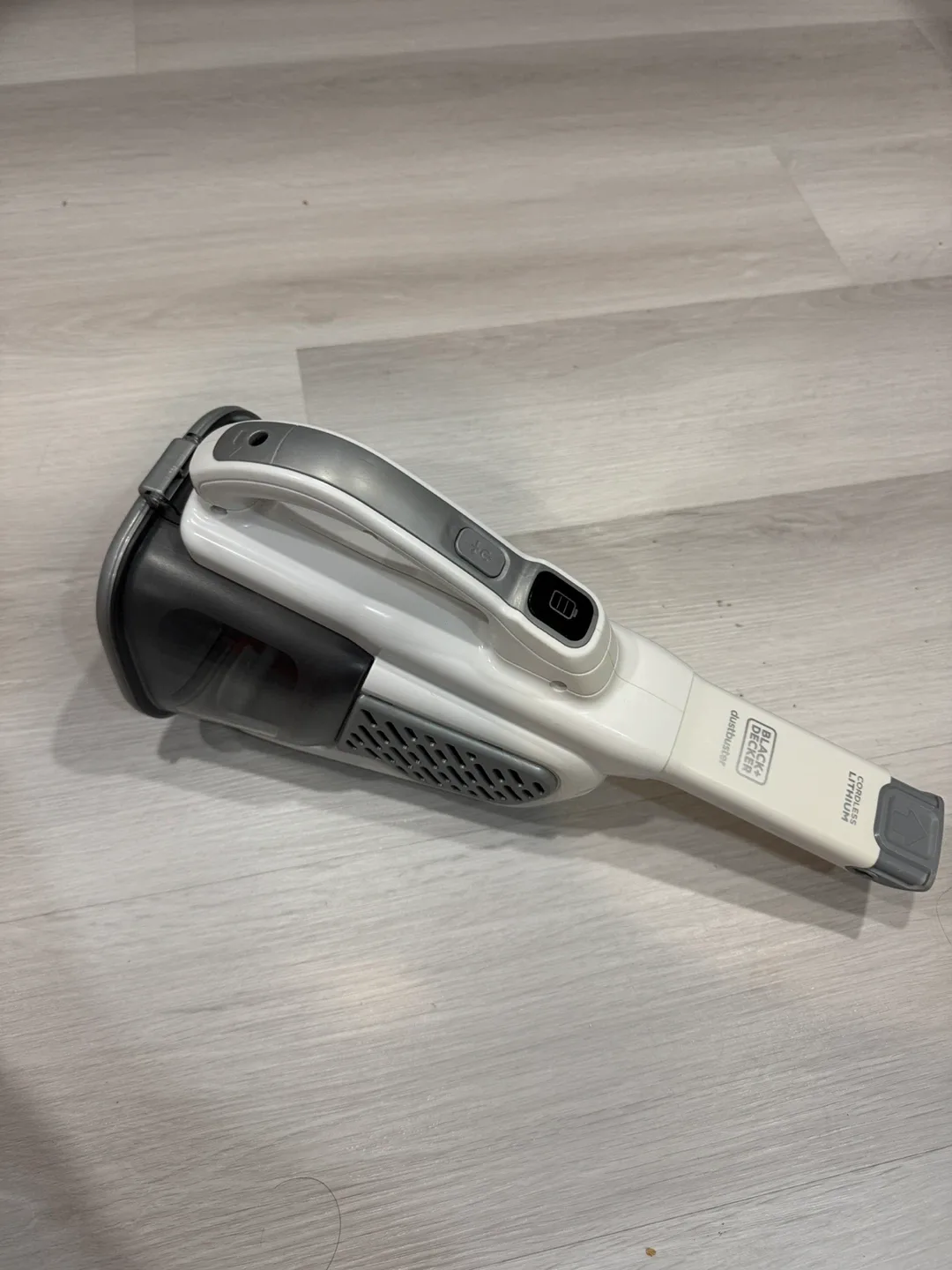 Black+Decker Dustbuster Cordless Handheld Vacuum thumbnail