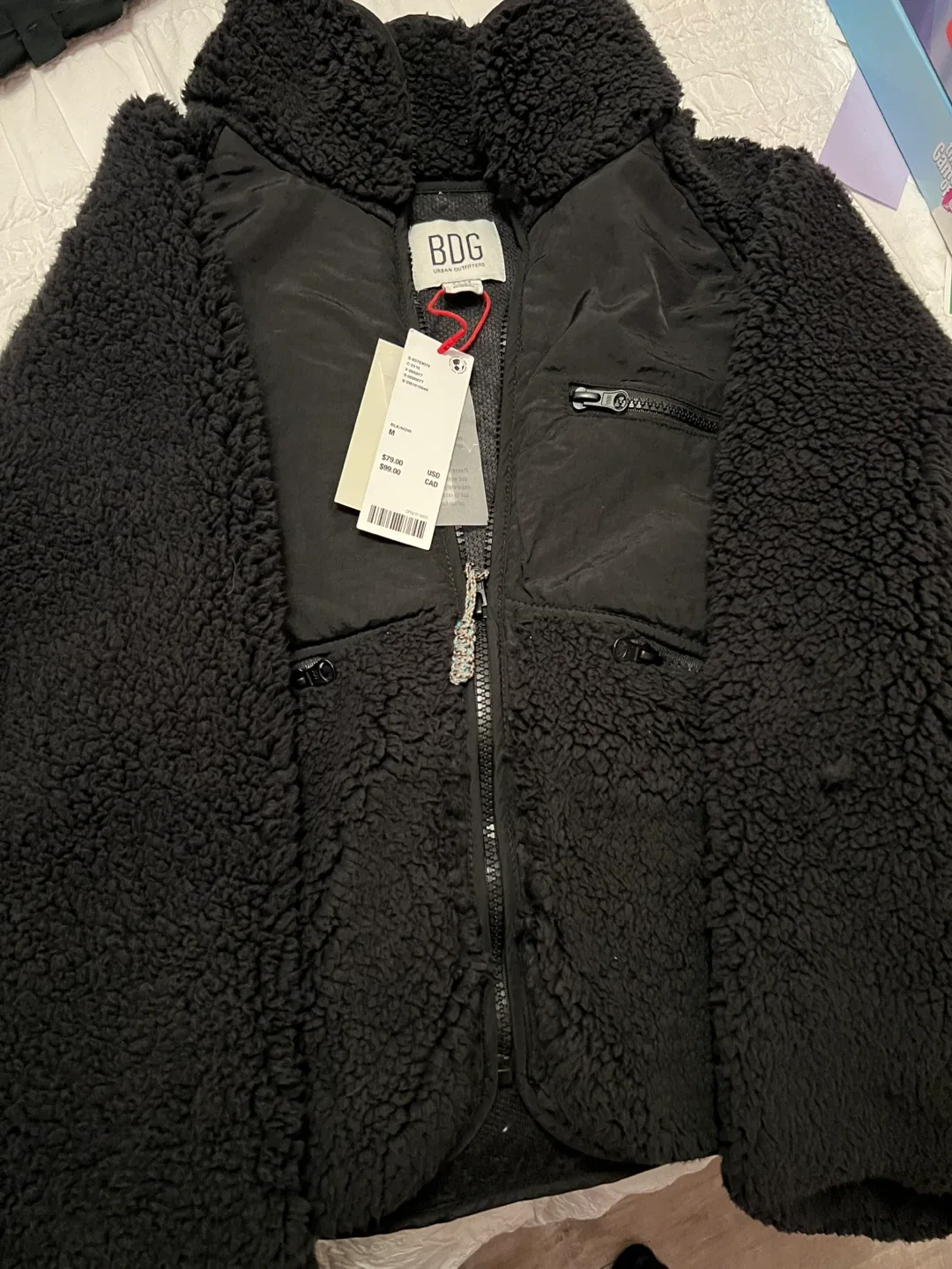 BDG Urban Outfitters Black Fleece Jacket - Size M image indicator(3)