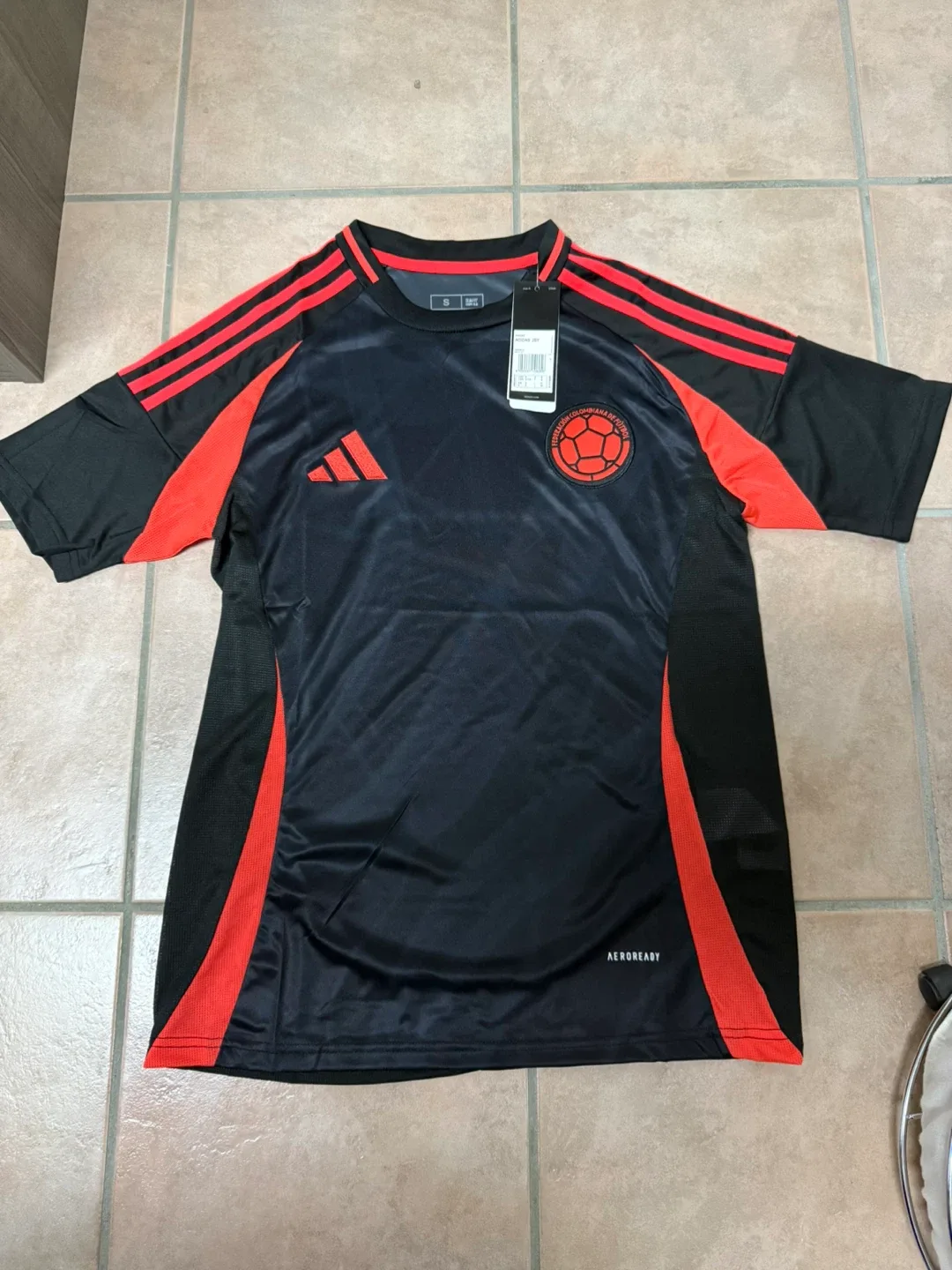 Colombia away jersey thumbnail