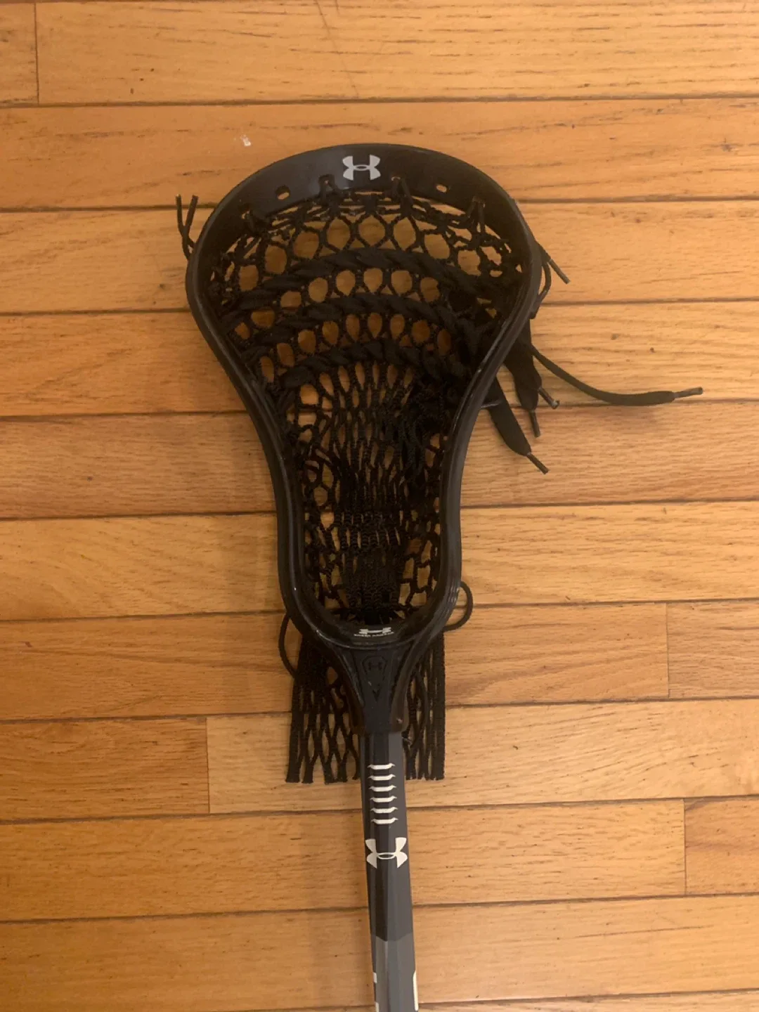 30” Under Armour Strategy 7000 alloy lacrosse stick image indicator(2)