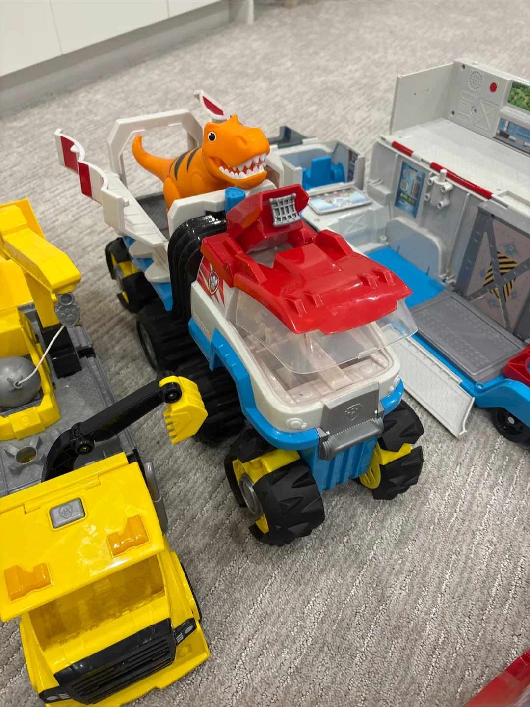 Paw Patrol Toy Vehicle Lot image indicator(5)