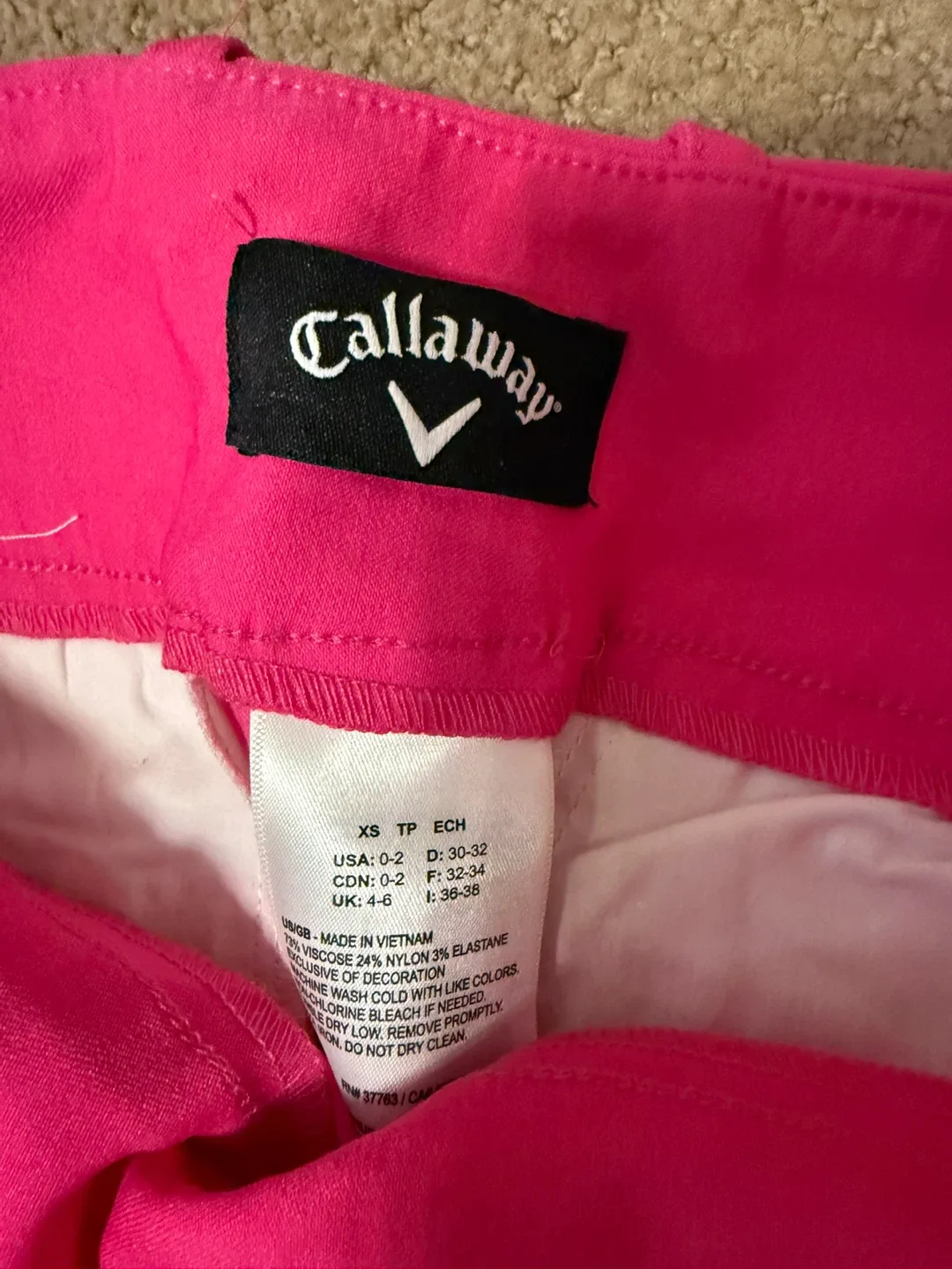 Callaway Pink Golf Capri Pants image indicator(3)