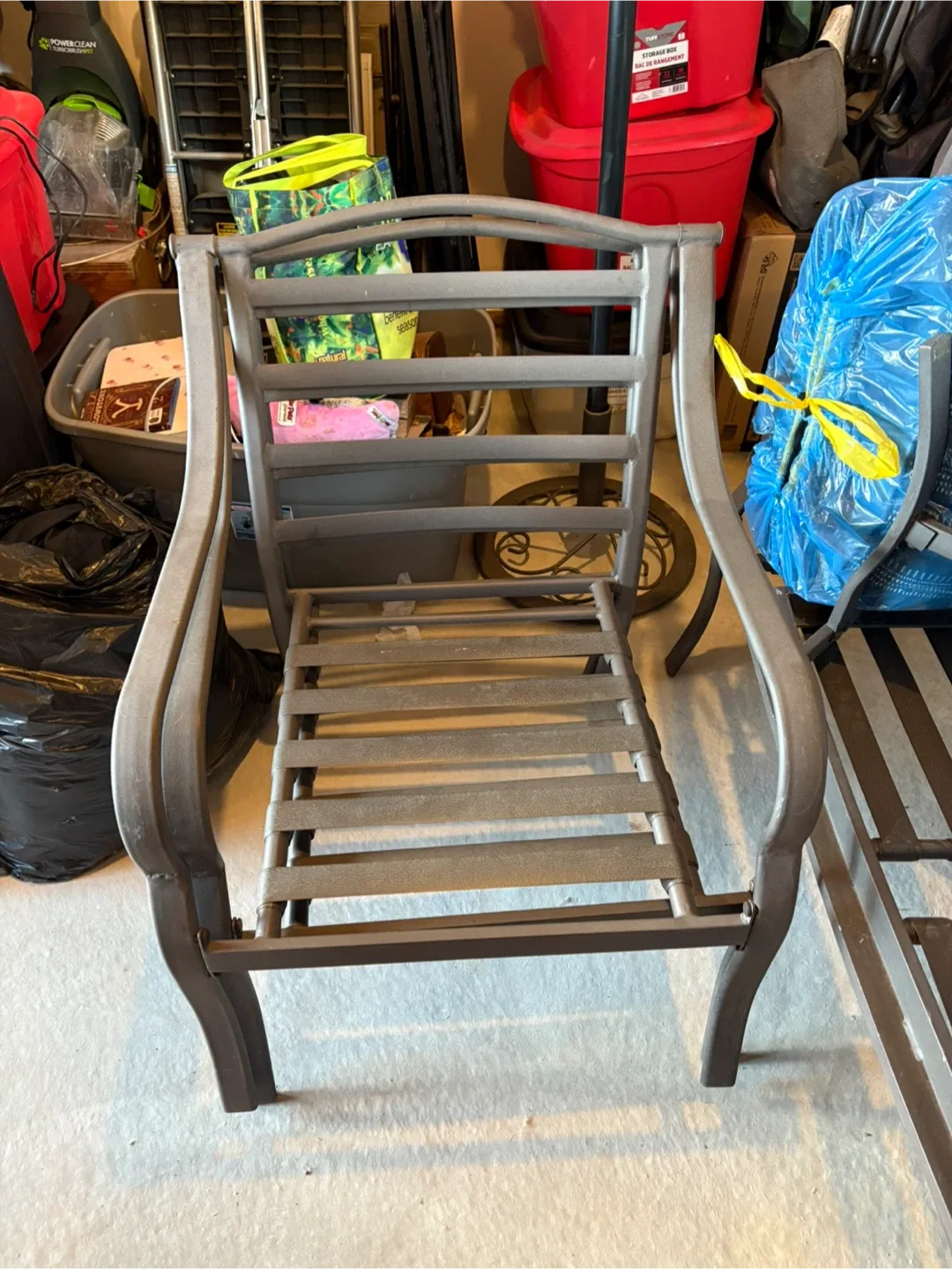 Metal Outdoor Patio furniture image indicator(2)