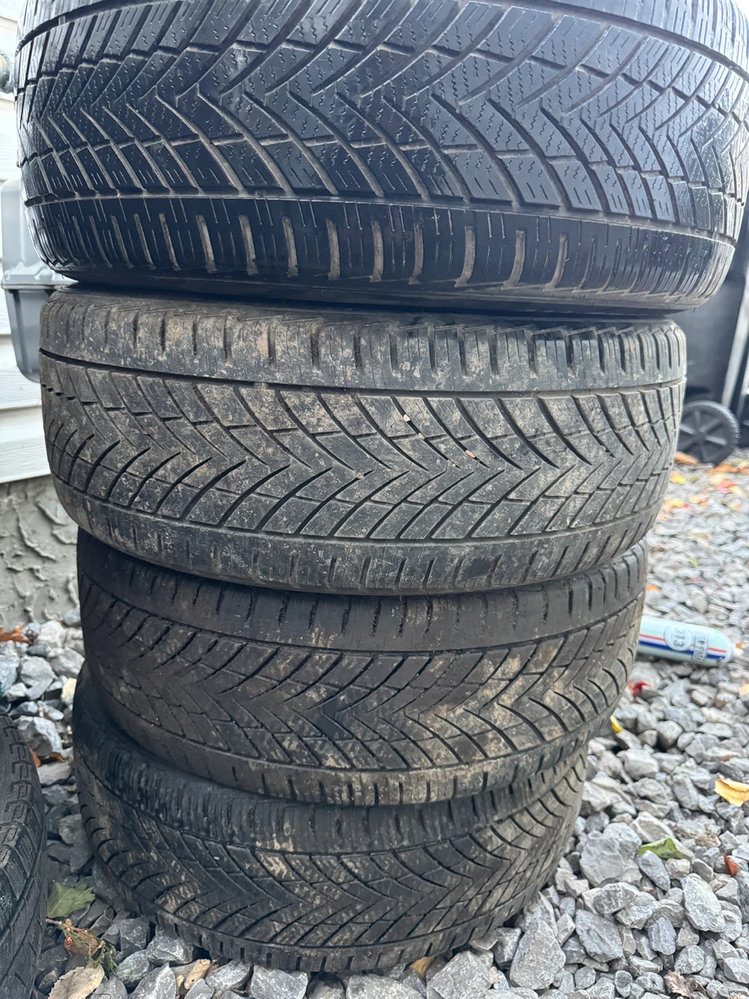 Set of 4 Tires - 205/55R16