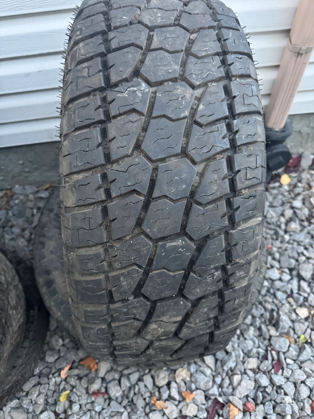275/55r20 radar renegade at5 two winter tires - photo 3