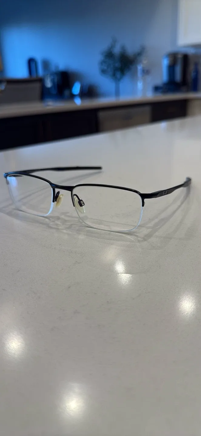 Eyeglasses image indicator(4)