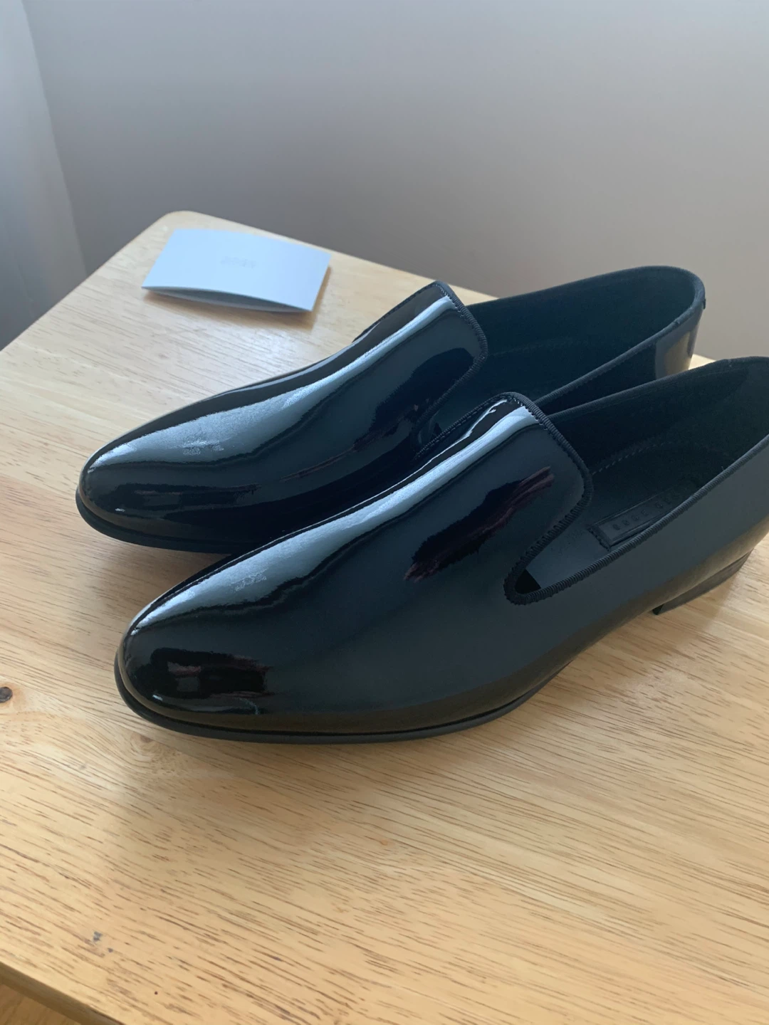 Hugo Boss Italian Calfskin Patent Loafer - Size 37.5 - photo 2