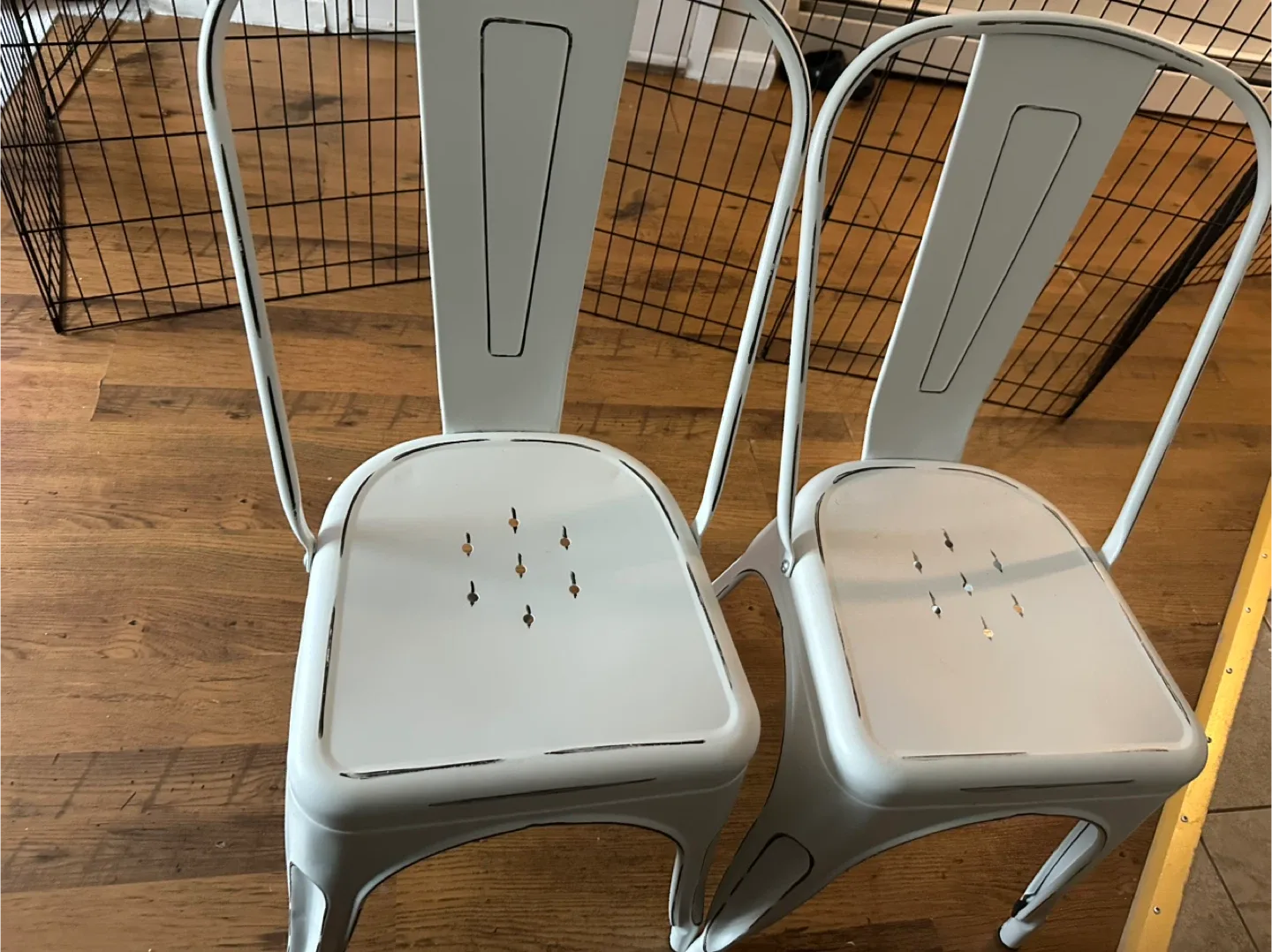 White Metal Dining Chairs - Set of 4 image indicator(4)