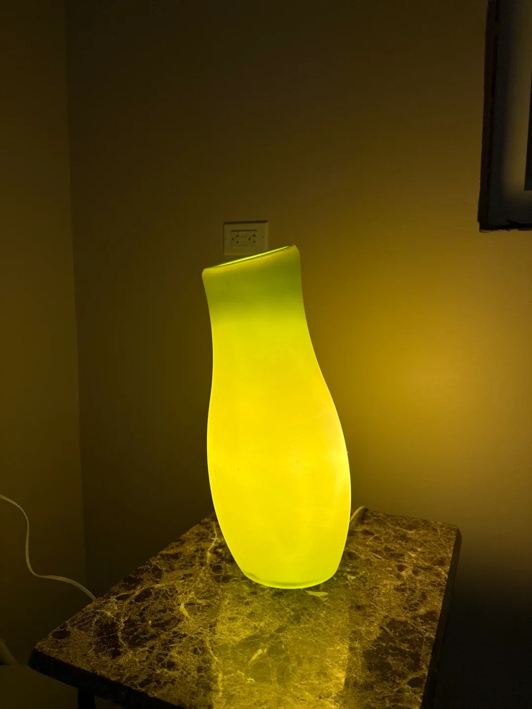 Green Glass Vase Table Lamp image indicator(3)