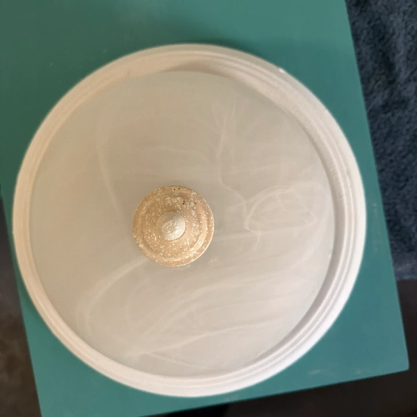 Ceiling Light Fixture image indicator(2)