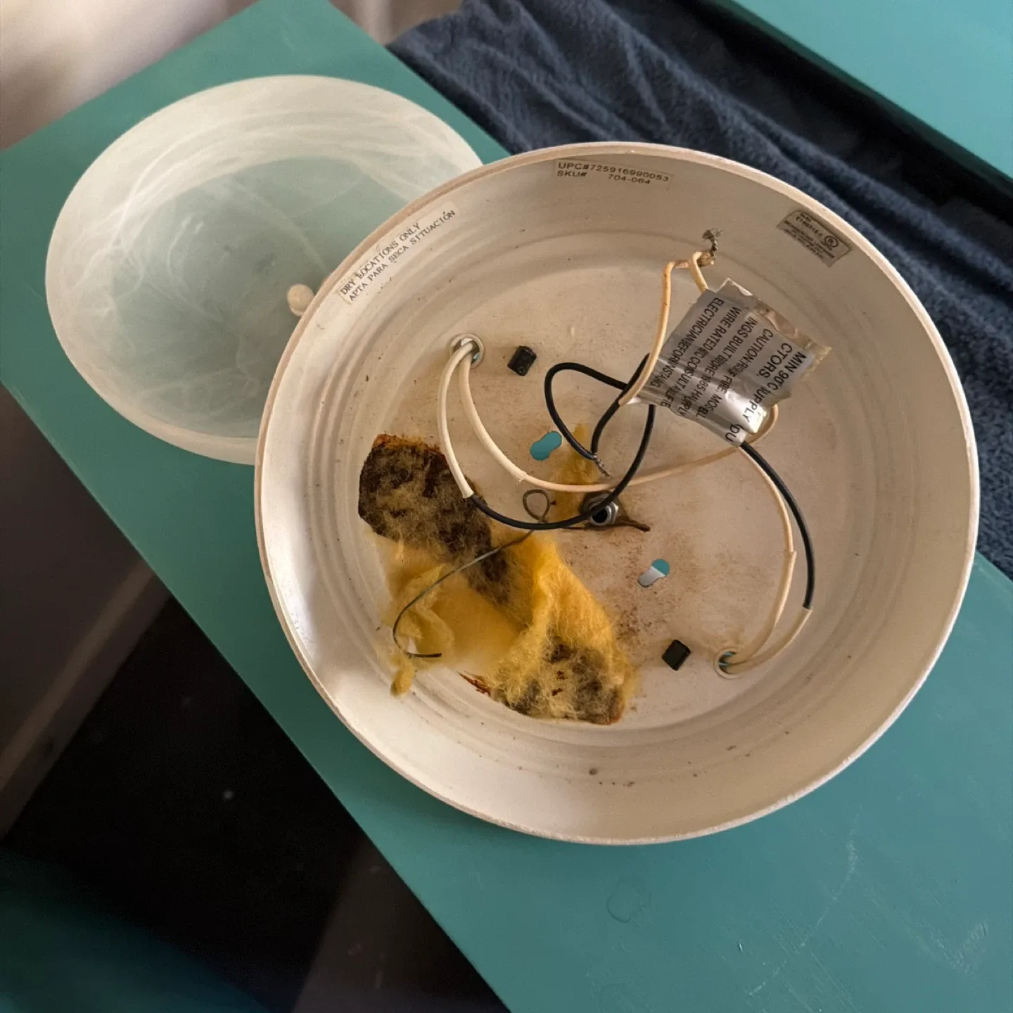 Ceiling Light Fixture image indicator(4)