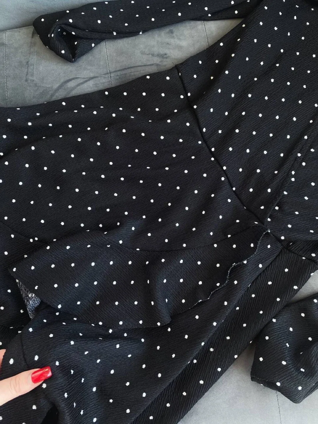 Black and White Polka Dot Wrap Dress, size L image indicator(3)