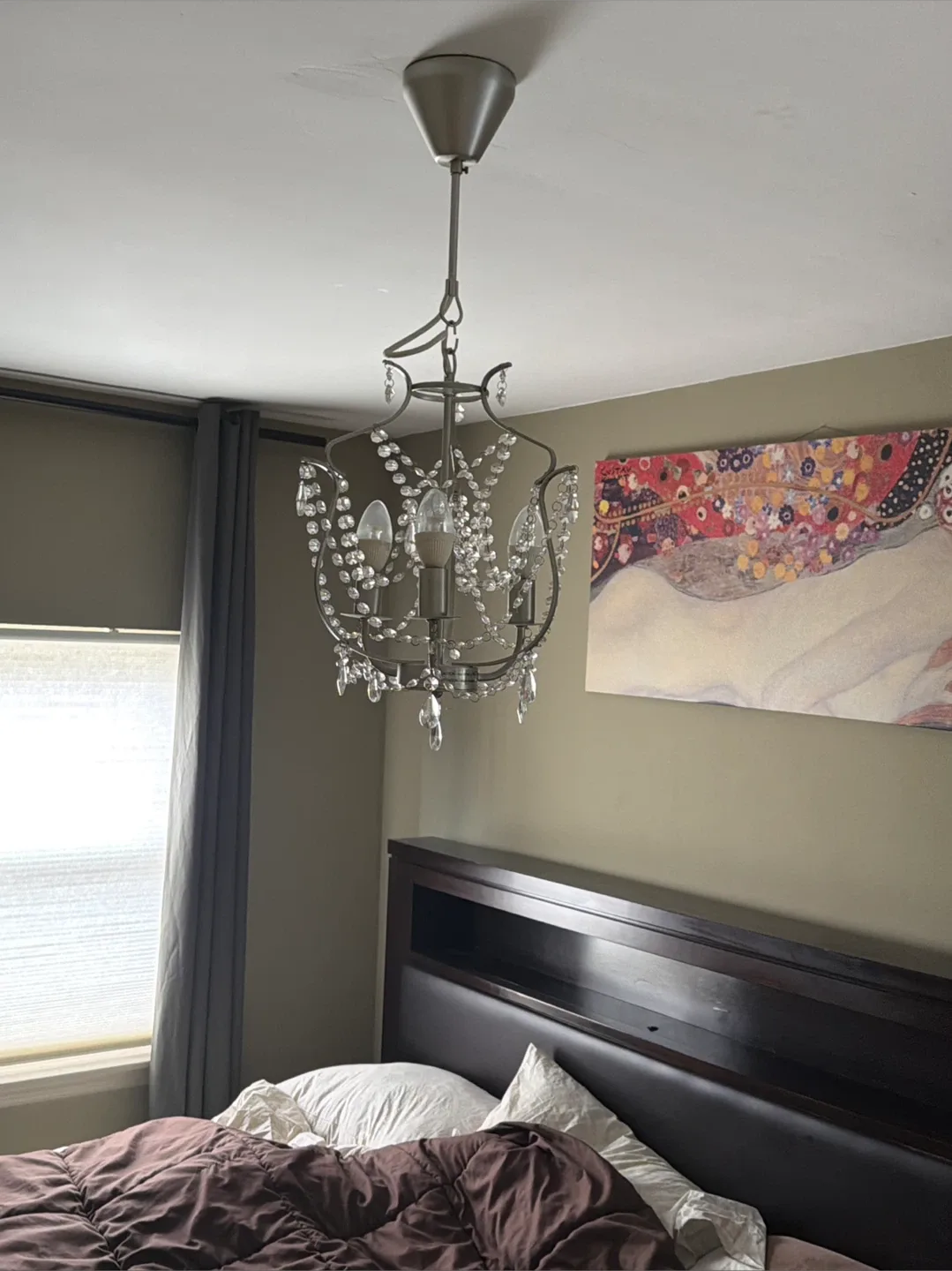 Chandelier with crystal beads image indicator(5)
