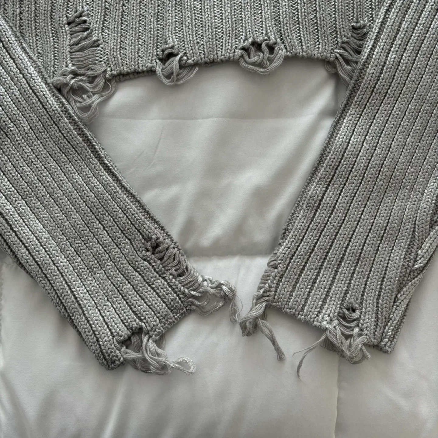 Zara Ribbed Metallic Sweater image indicator(5)