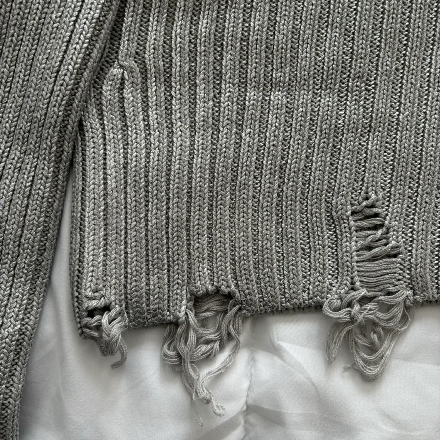Zara Ribbed Metallic Sweater image indicator(4)