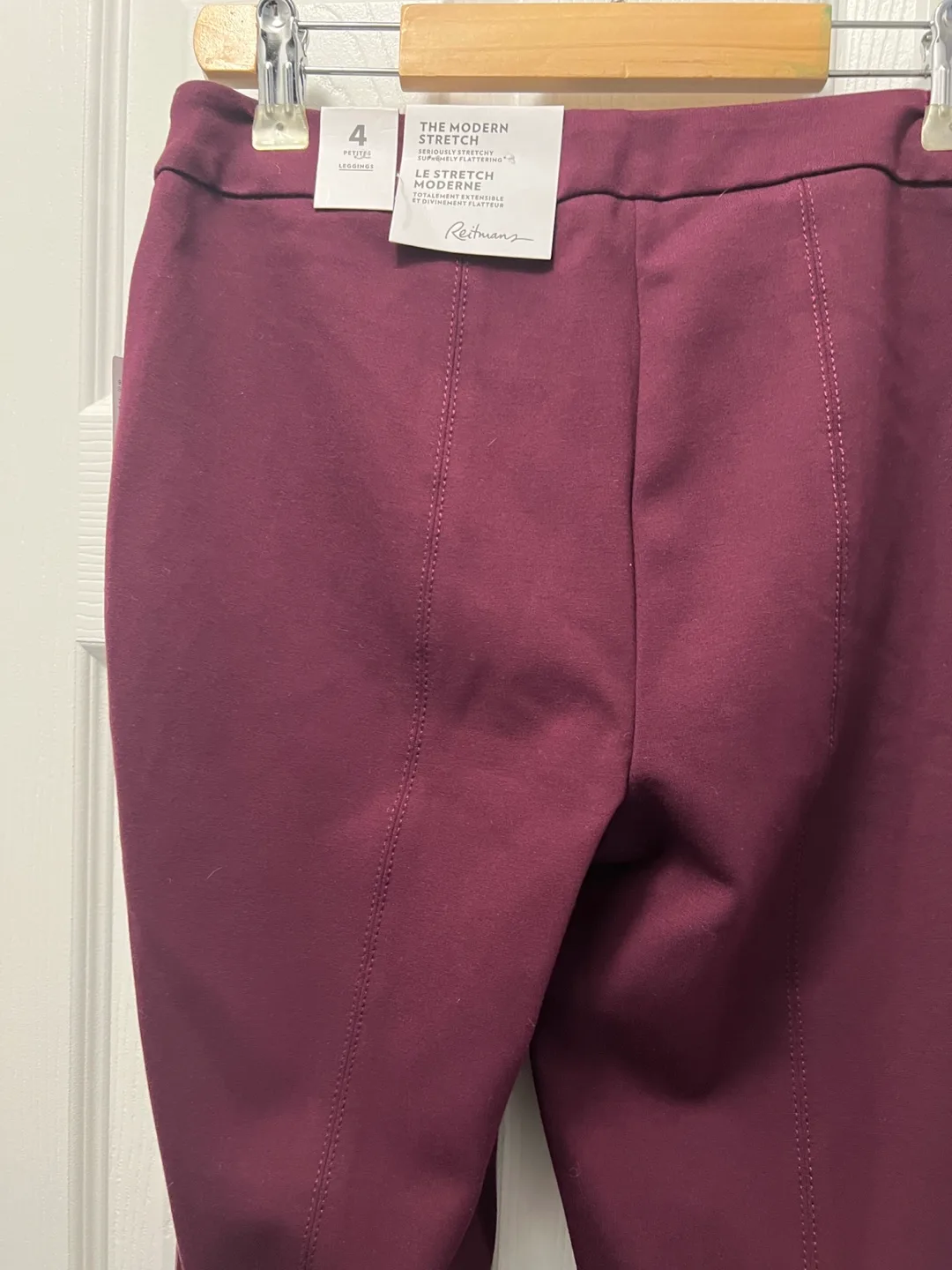 Brand new Reitmans Stretch Leggings - Size 4 (New) image indicator(4)