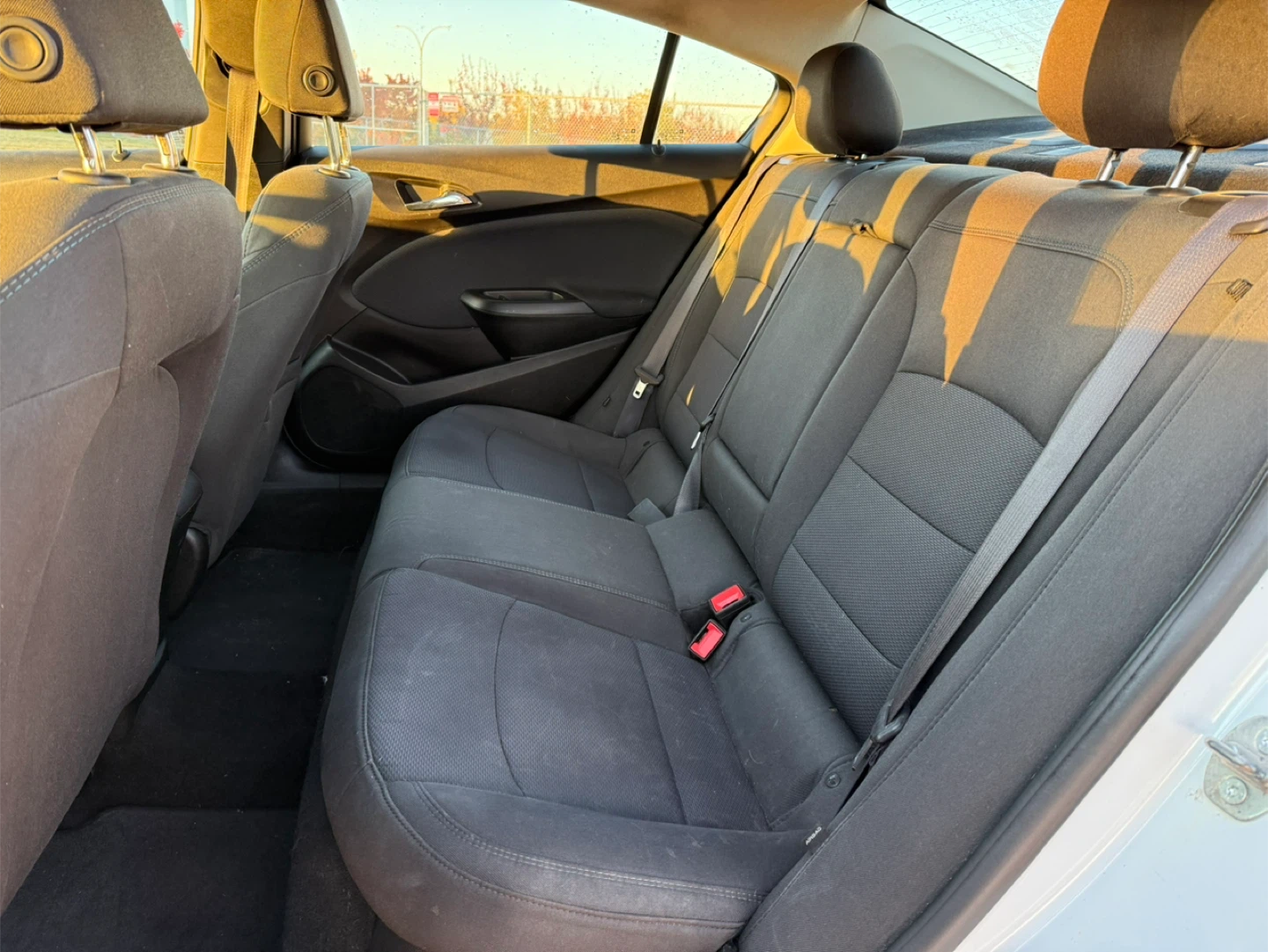 2017 Chevrolet Cruze - photo 3