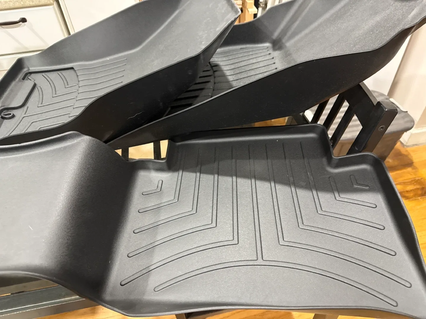 WeatherTech Floor Mats image indicator(4)