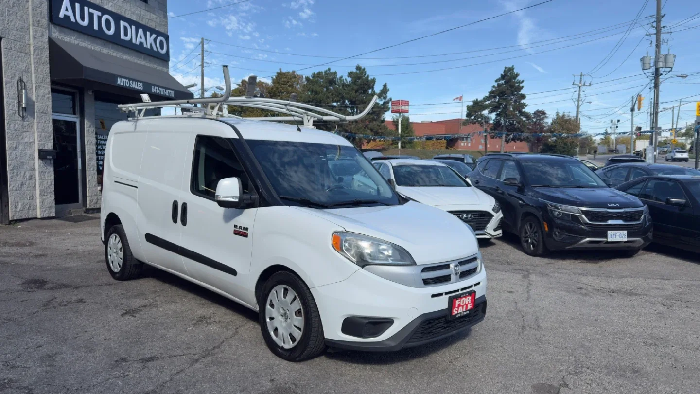 2016 White RAM ProMaster City Cargo Van thumbnail