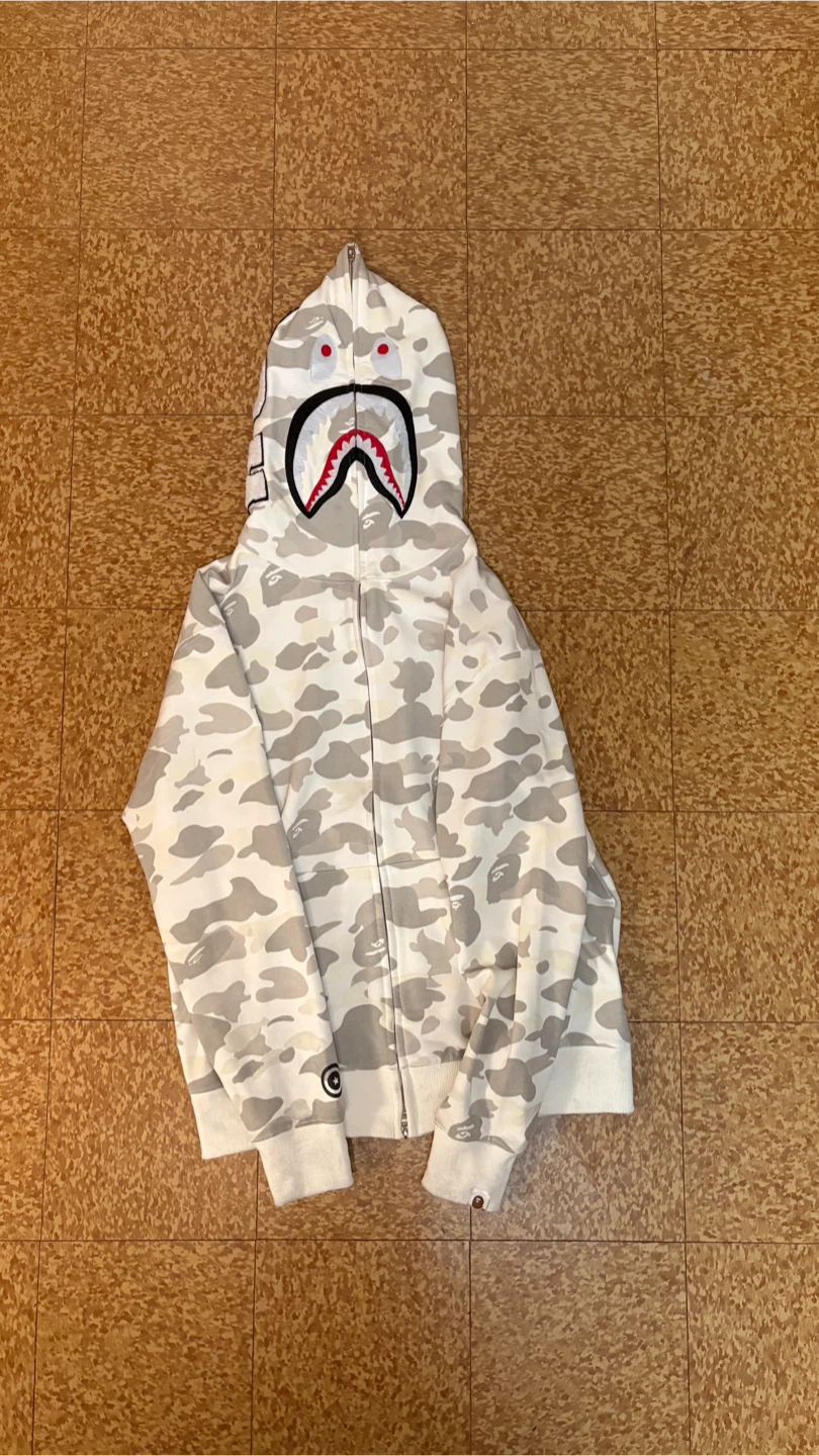 White BAPE hoodie - photo 2