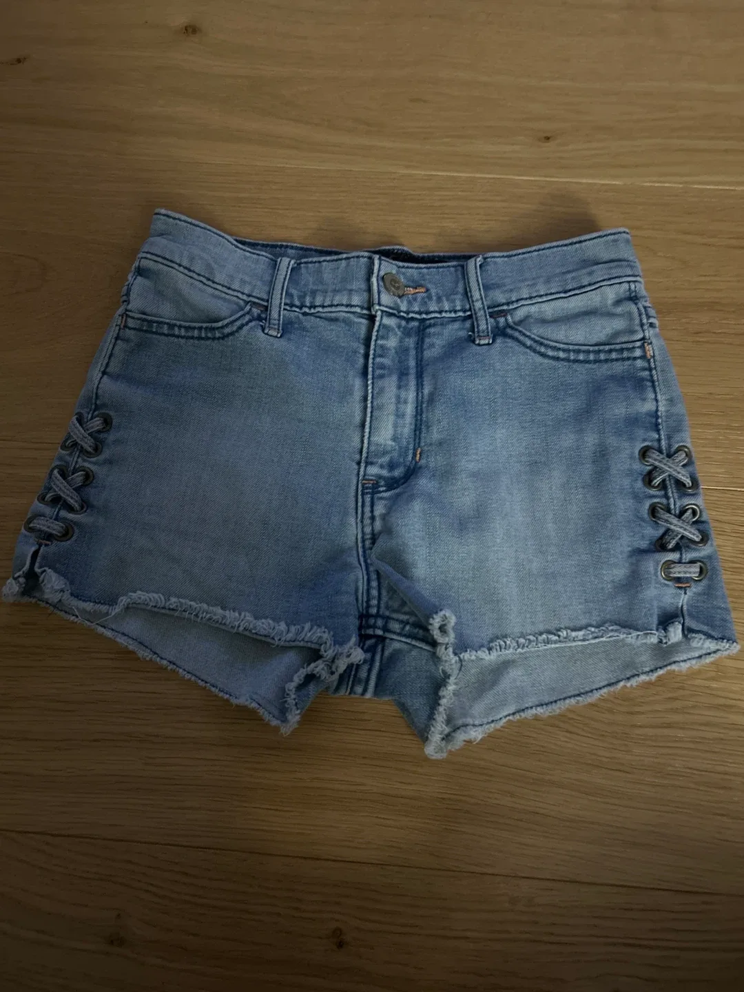 Hollister Highrise Short-Shorts Size 0