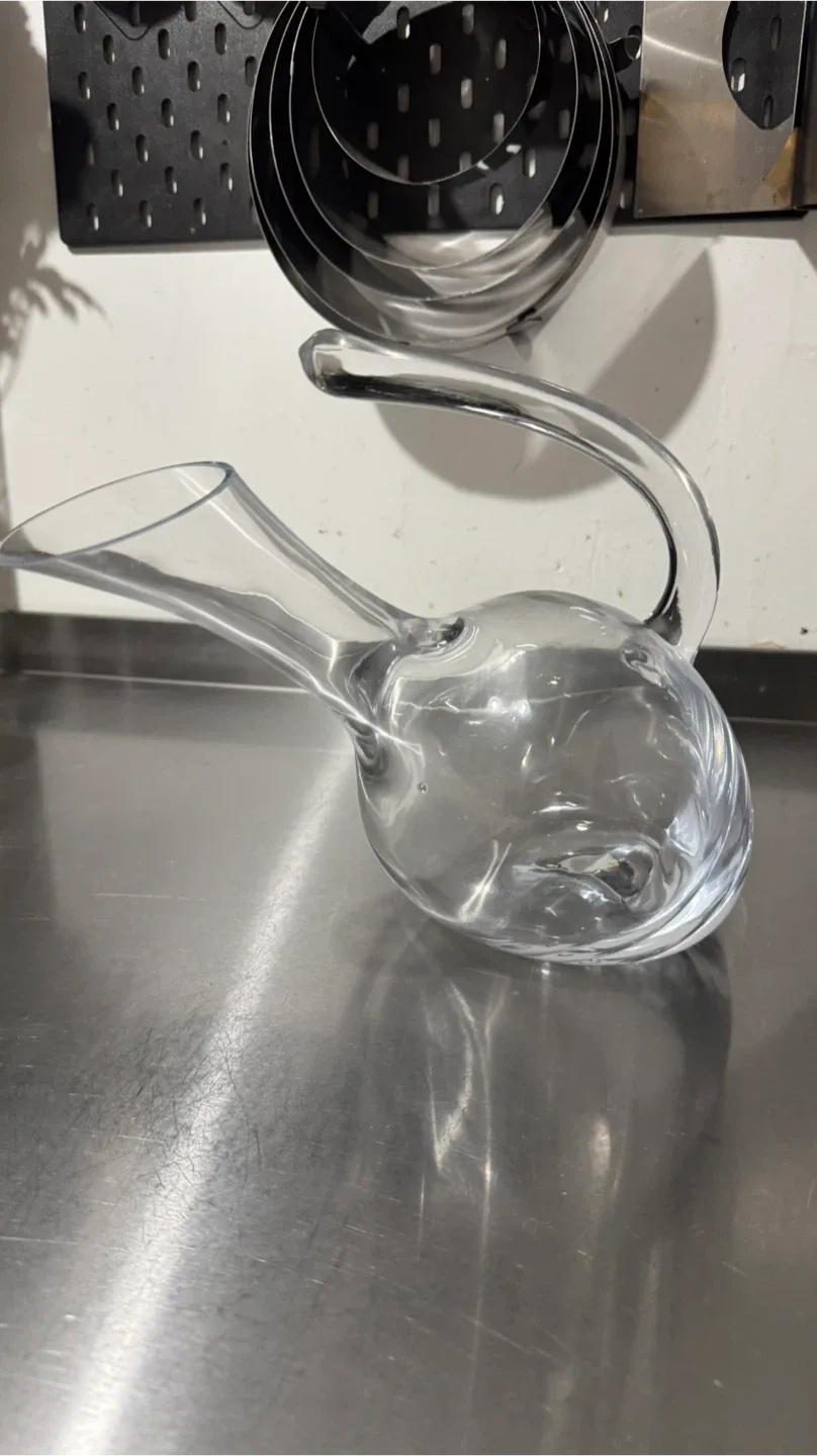 Glass Wine Decanter thumbnail