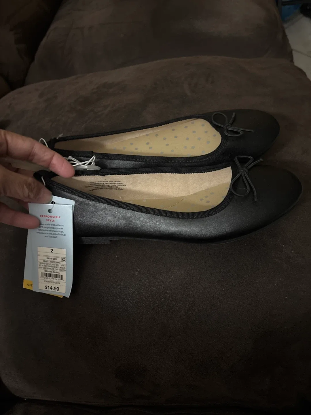 Cat & Jack Black Ballet Flats - Size 2 image indicator(2)