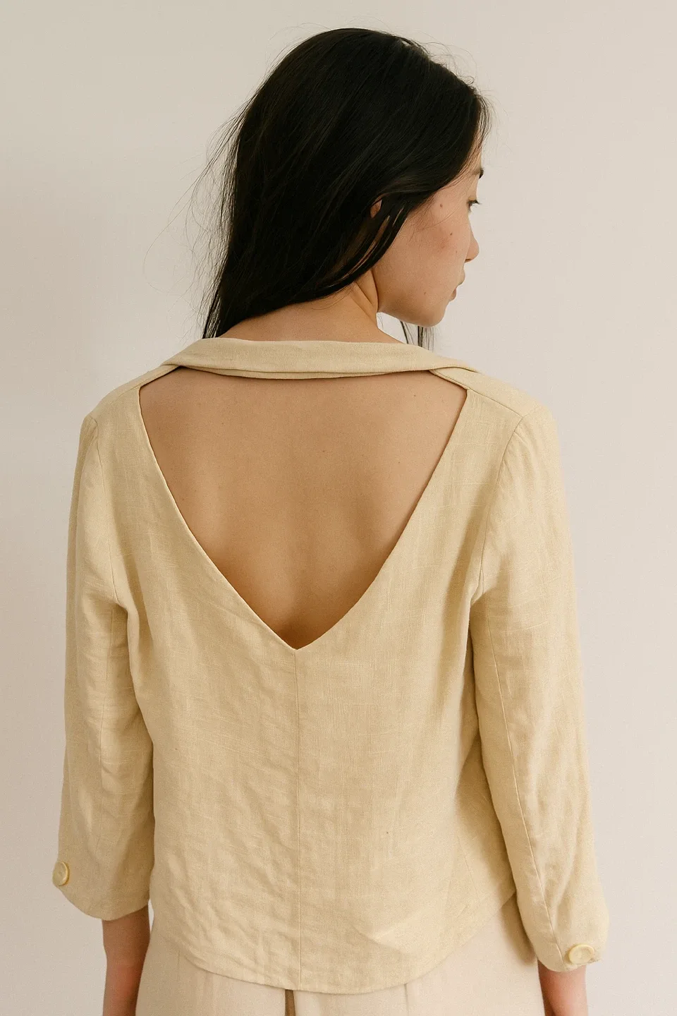 FREE with Purchase Beige Linen Blend Blazer - Size Small image indicator(2)