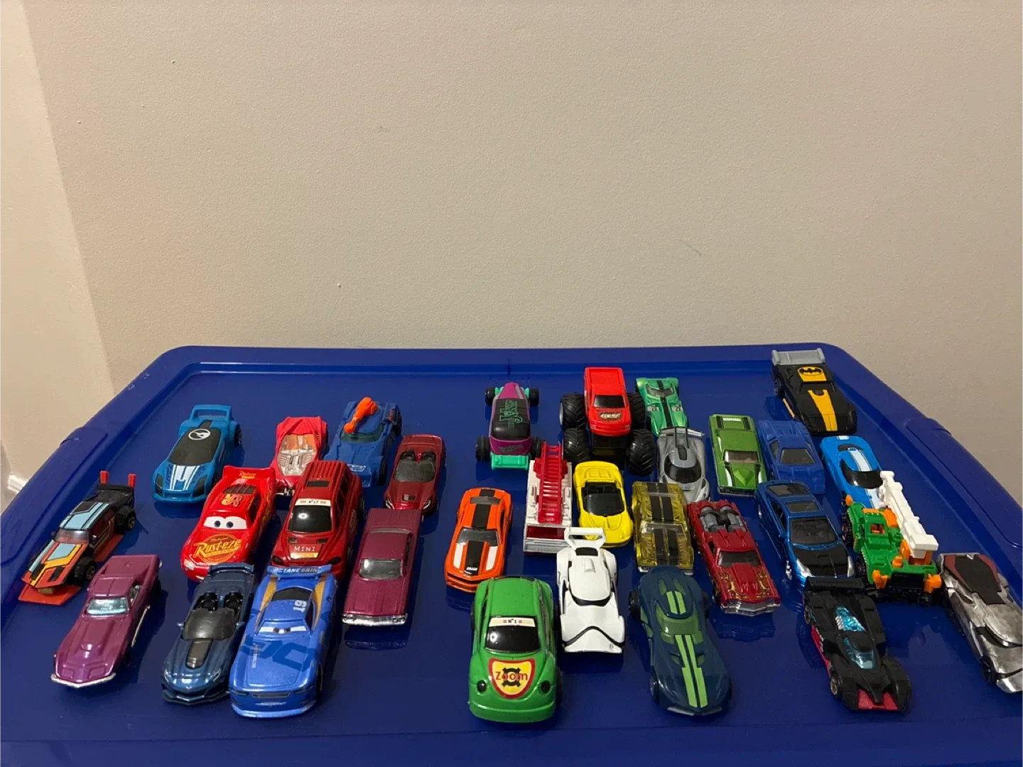 Toy Car Collection & Play Mat image indicator(3)