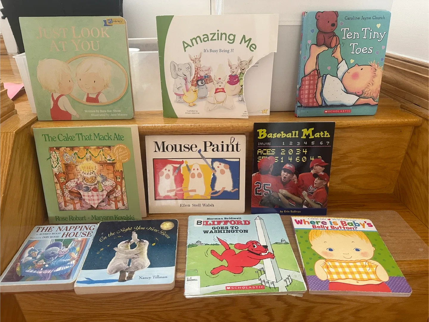 Children's Books $1 image indicator(2)