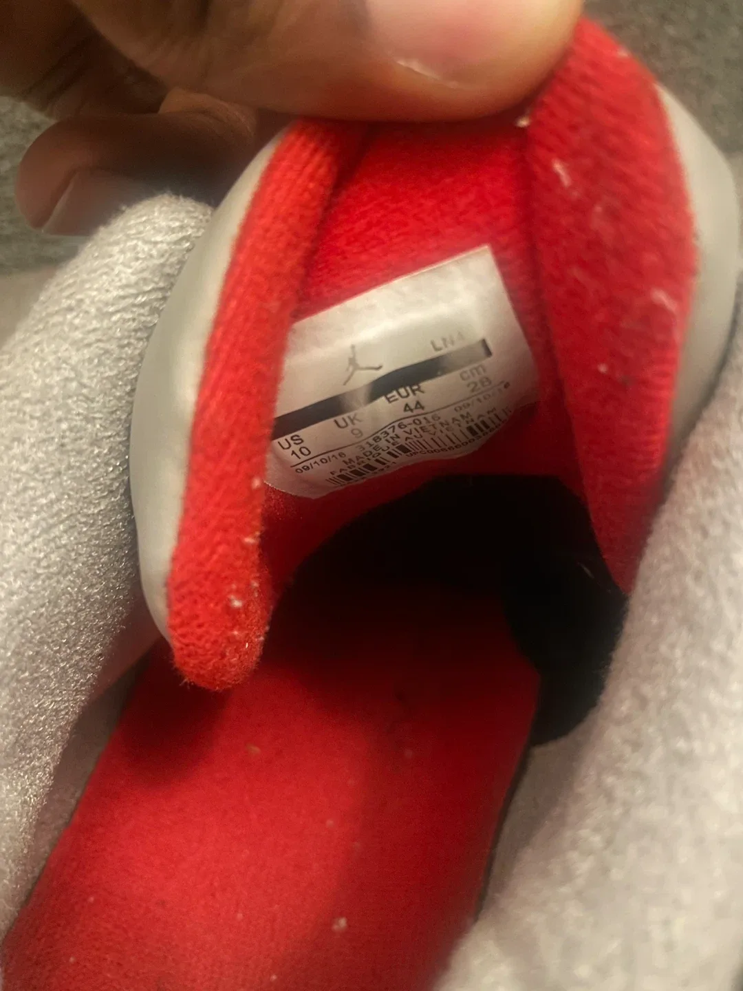 Nike Air Jordan 3 Retro image indicator(5)