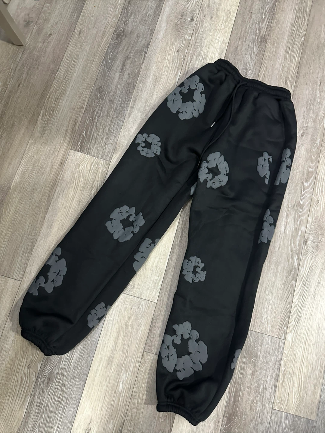 Denim Tears Black and Grey Tracksuit - photo 3