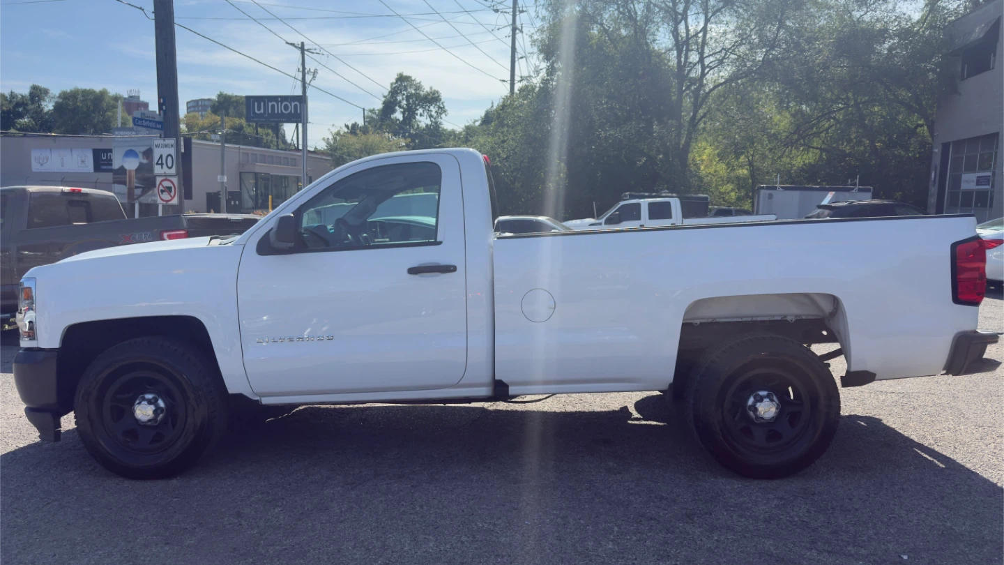 2018 Chevrolet Silverado Truck - photo 5