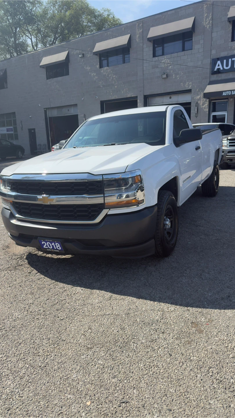 2018 Chevrolet Silverado Truck - photo 2