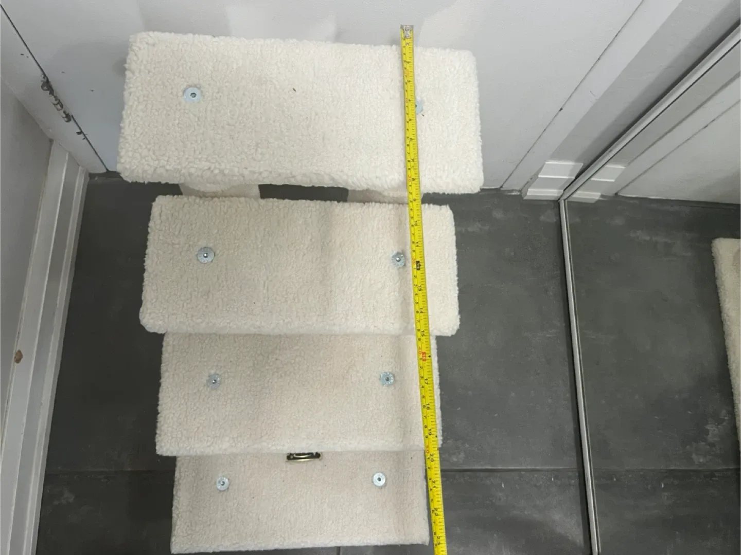 Armarkat 4-Step pet stairs  - Cream Colour image indicator(4)