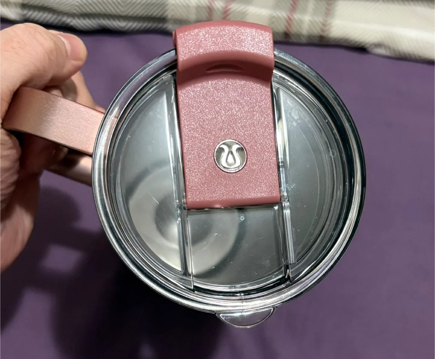 Lululemon Insulated Mug - 20oz image indicator(2)