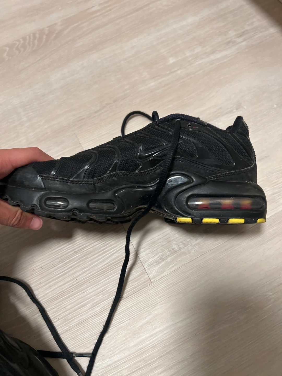 Nike Air Max Plus TN, Black, Size 6.5 mens - photo 3