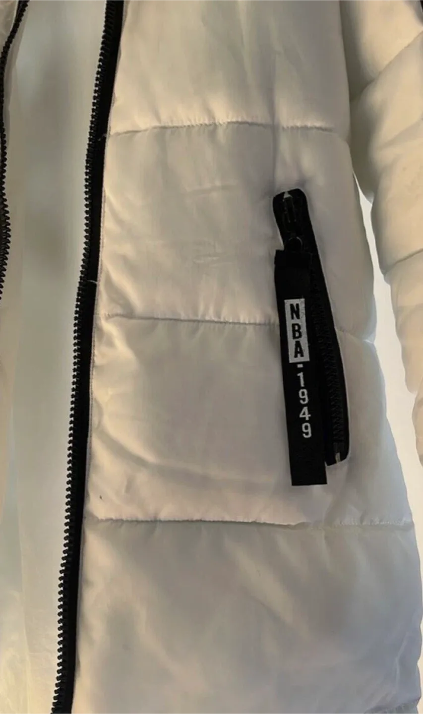 White Puffer Jacket with Faux Fur Hood image indicator(3)