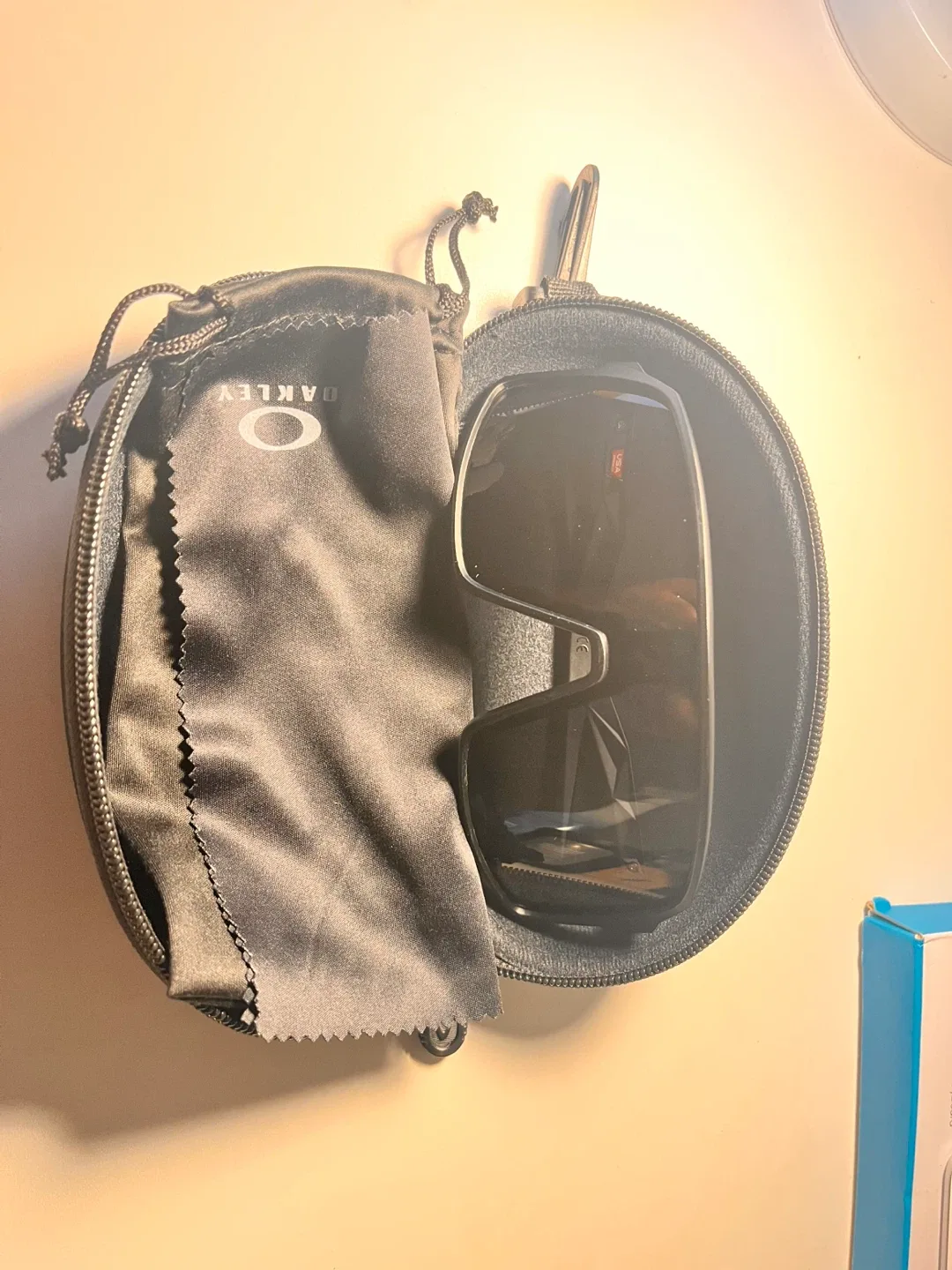 Oakley Sutro Rectangular Sunglasses with Case image indicator(3)