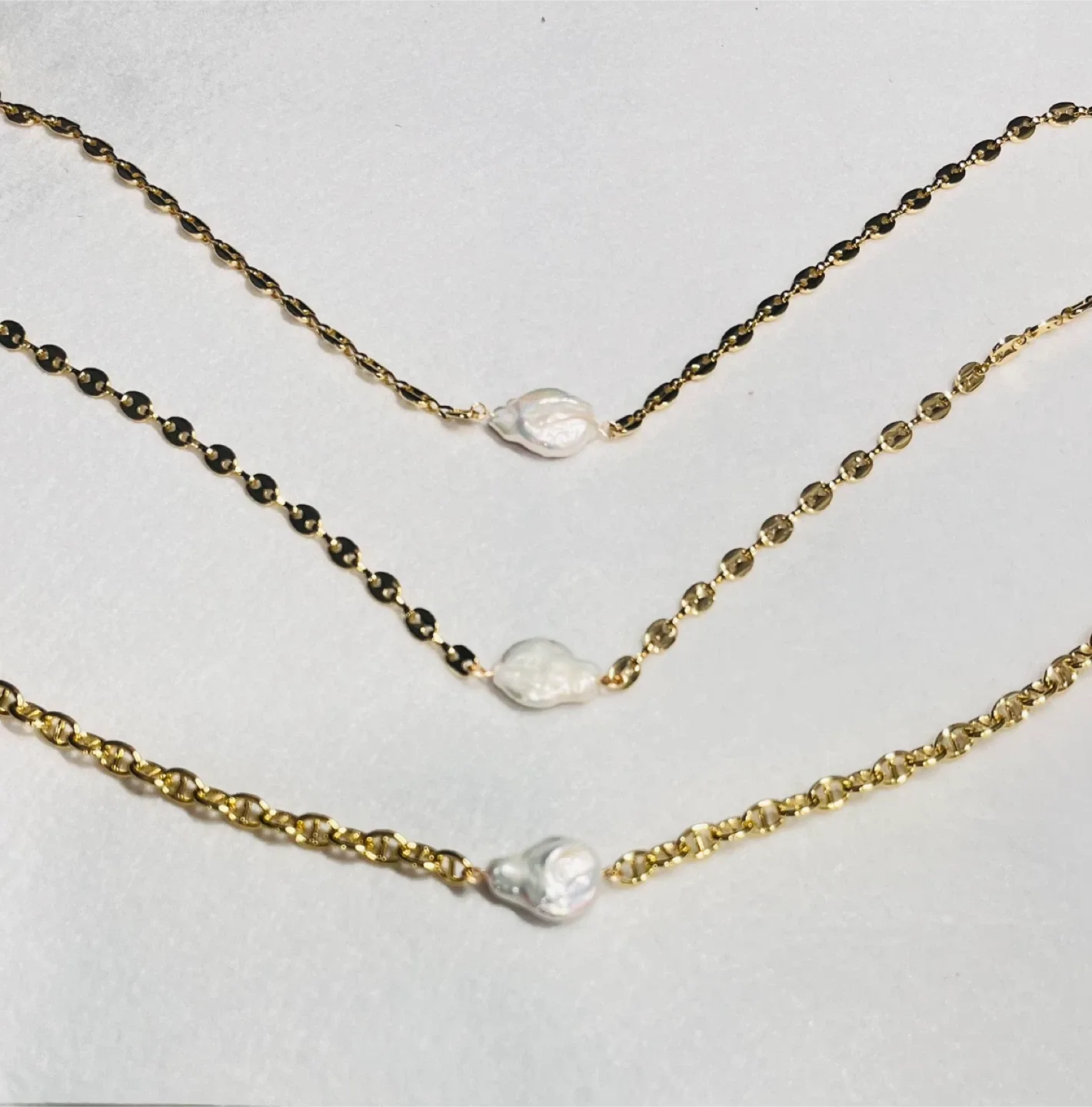 Baroque Pearl Gold Chain Necklace image indicator(4)
