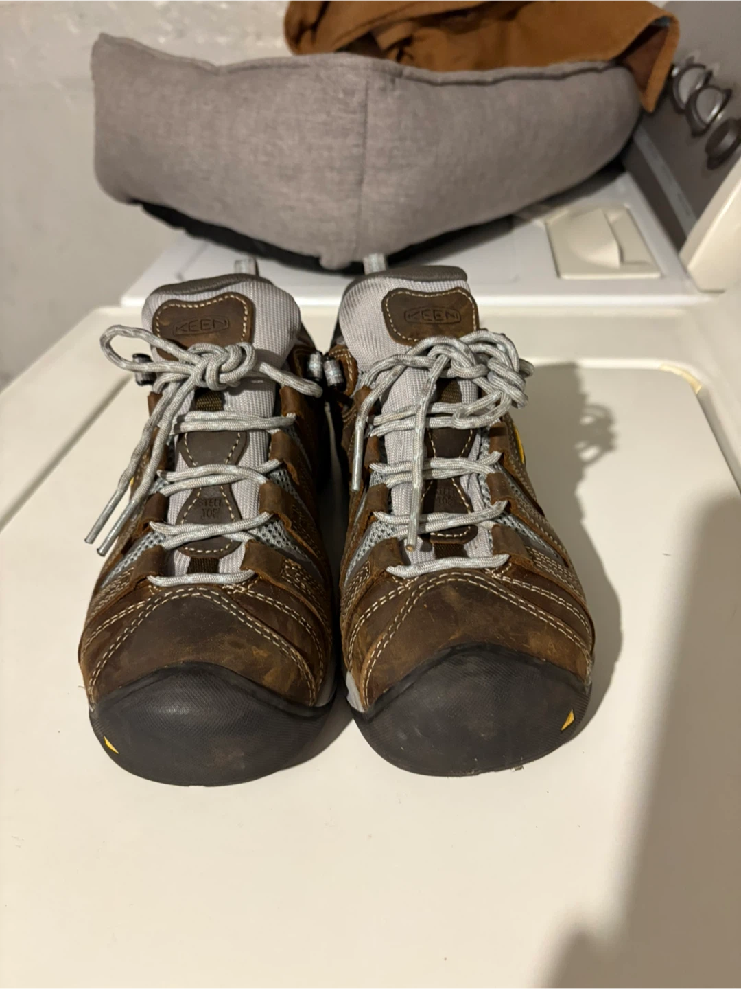 KEEN Utility Men's Brown Leather Shoes - Size 8M - photo 2