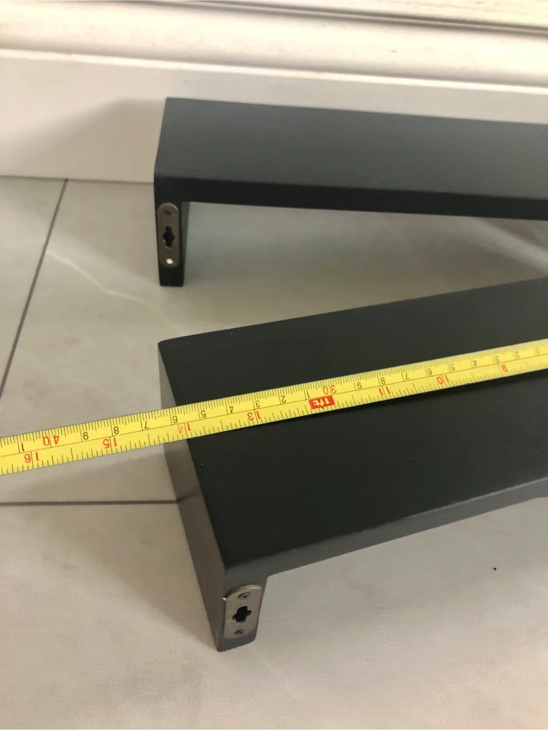 Set of 2 Black Floating Shelves image indicator(2)