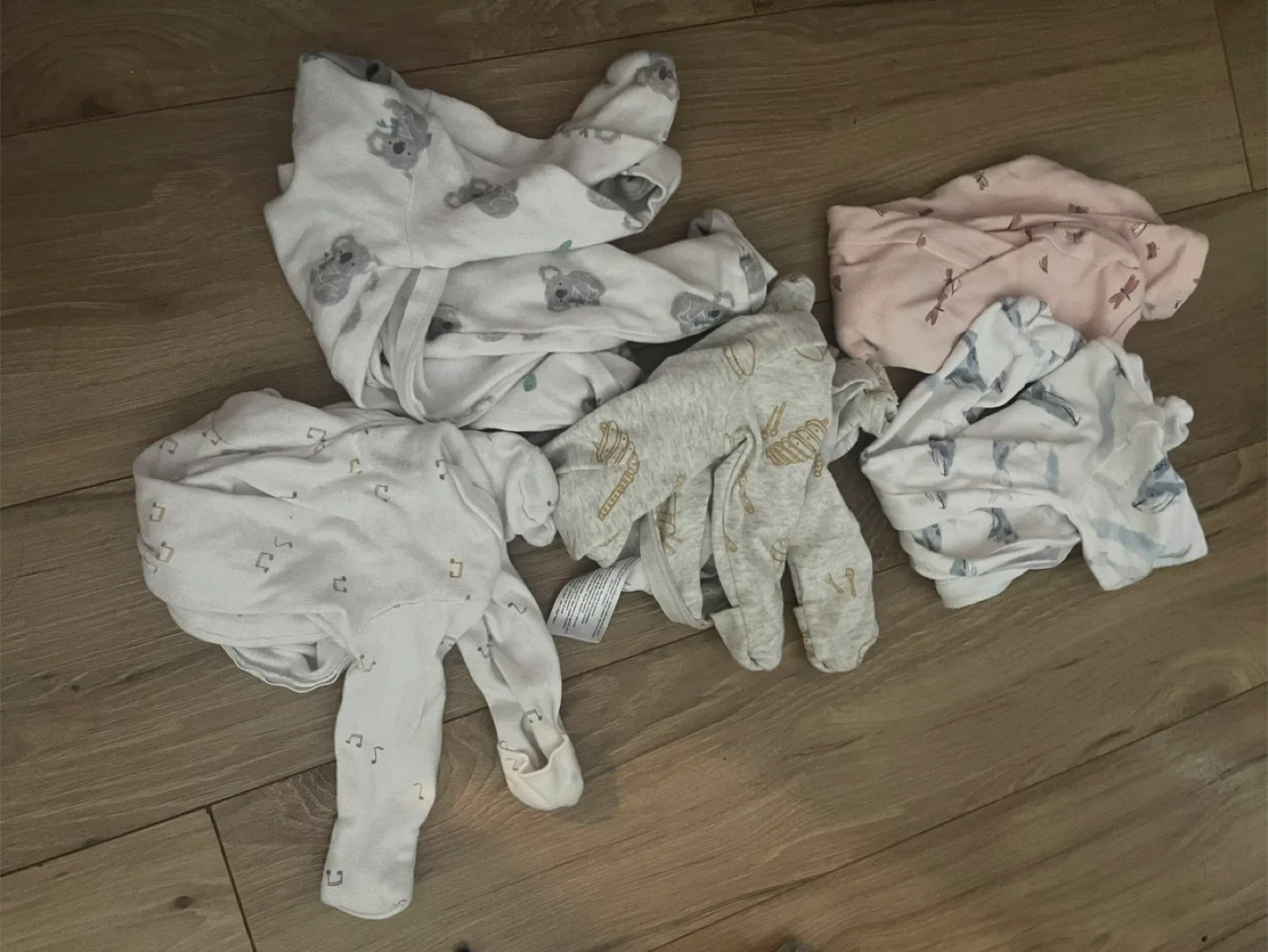 Baby Onesies Bundle - Assorted Sizes & Styles image indicator(2)