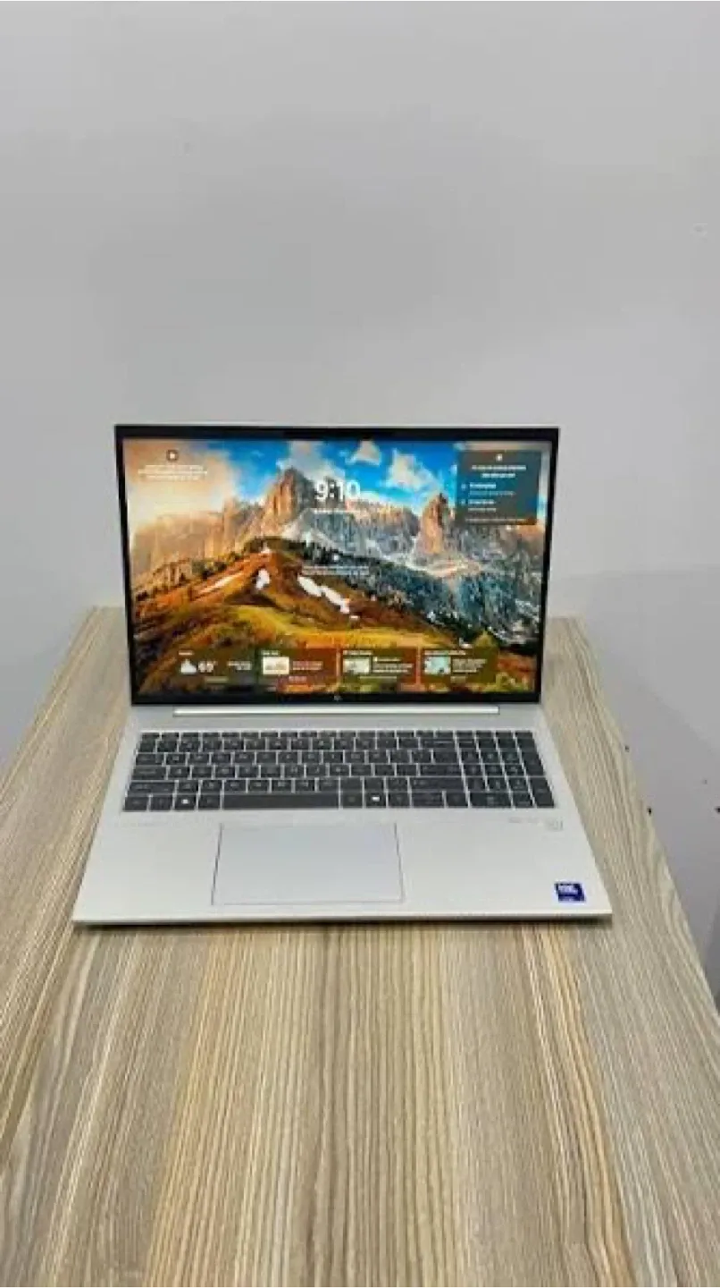 HP EliteBook Silver Laptop 860 G11 image indicator(3)