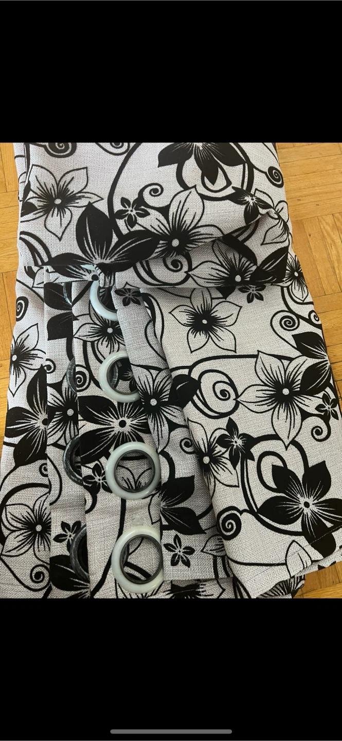 Floral Patterned Curtain Panel
