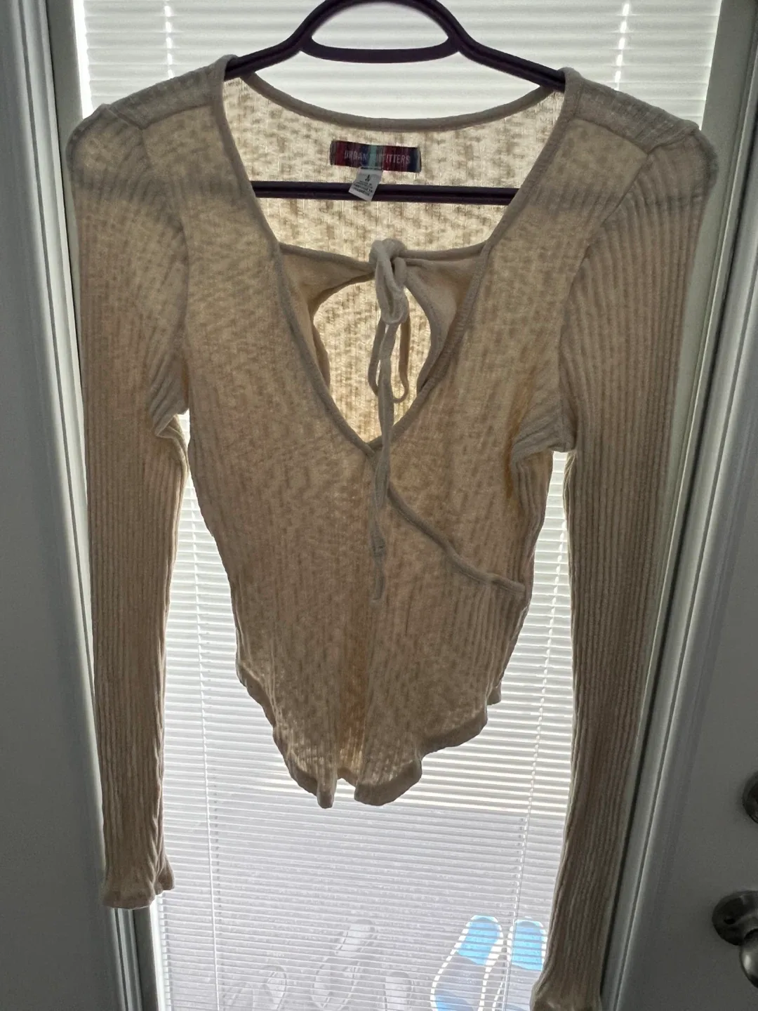 Urban Outfitters Ribbed Long Sleeve Top - Size L image indicator(5)