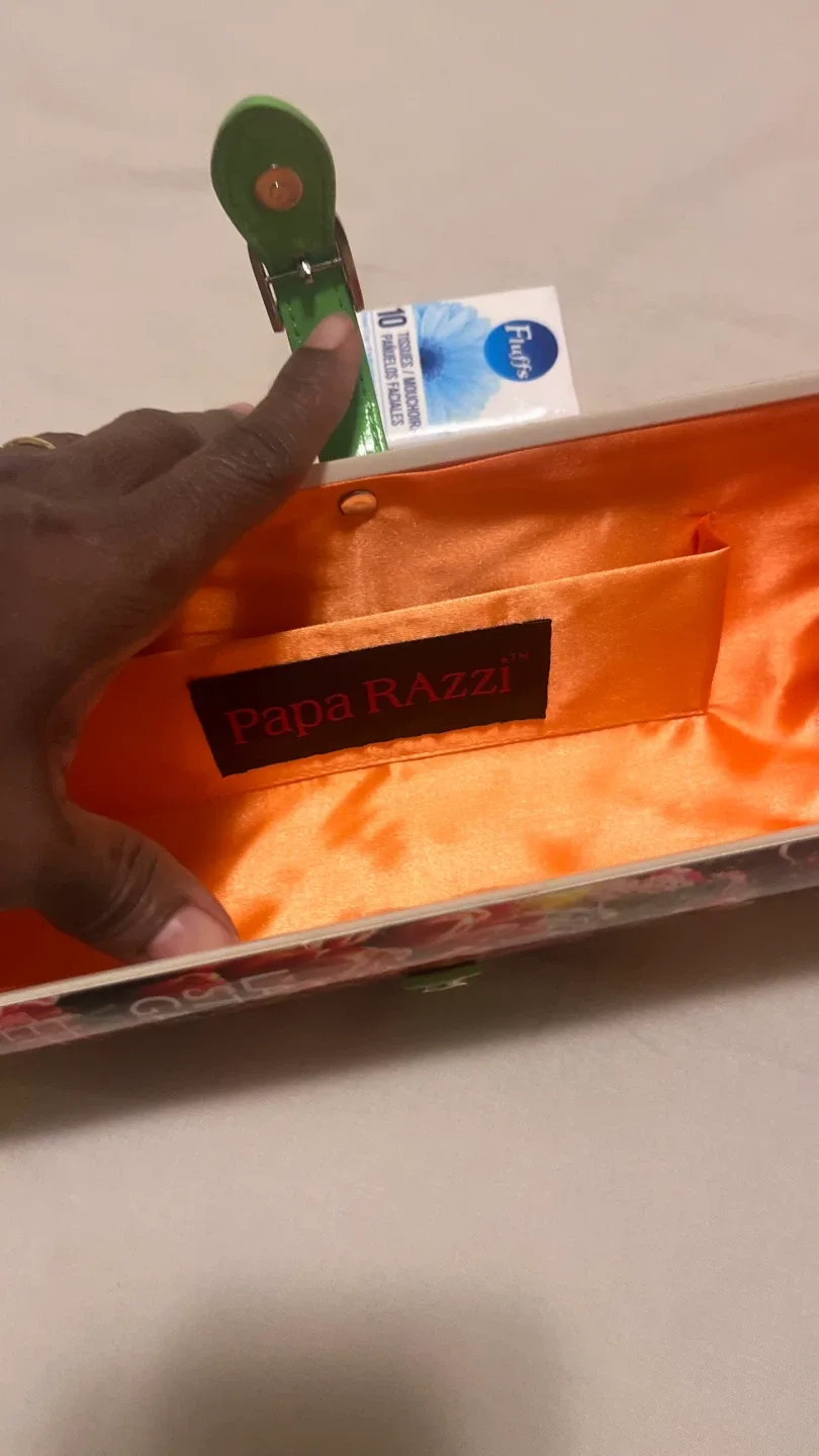 Papa Razzi Floral Clutch Bag image indicator(3)