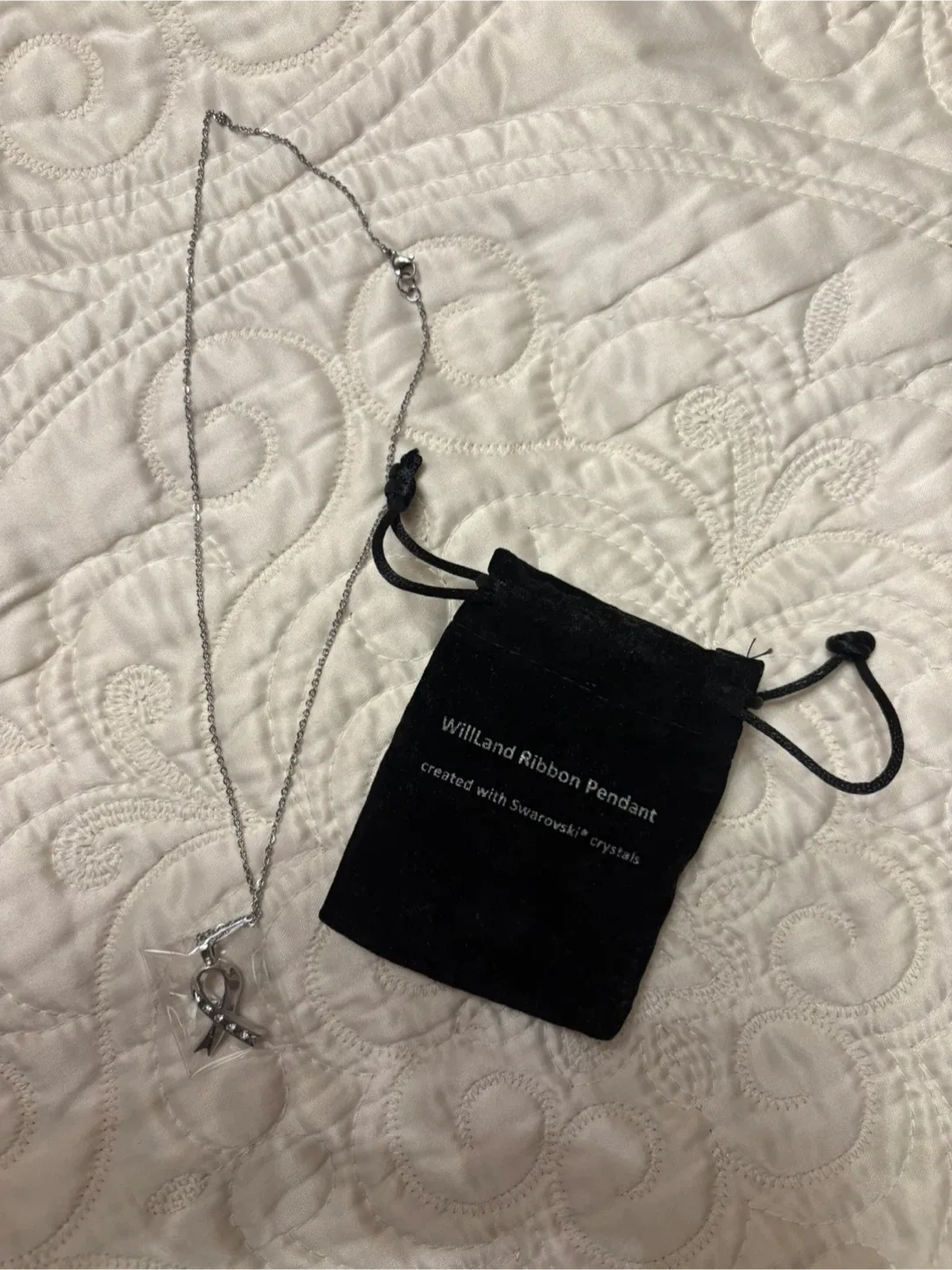 WillLand Ribbon Pendant Necklace image indicator(2)